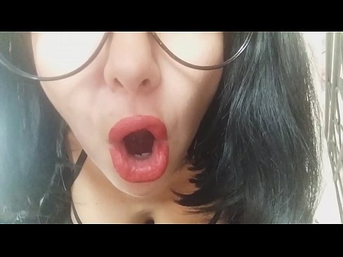 ❤️ Heval, dêya te îro nahêle tu biçî dibistanê... Pir hewcedariya min bi te heye... Vîdyoya anal li me ku.28films.ru ❌❤